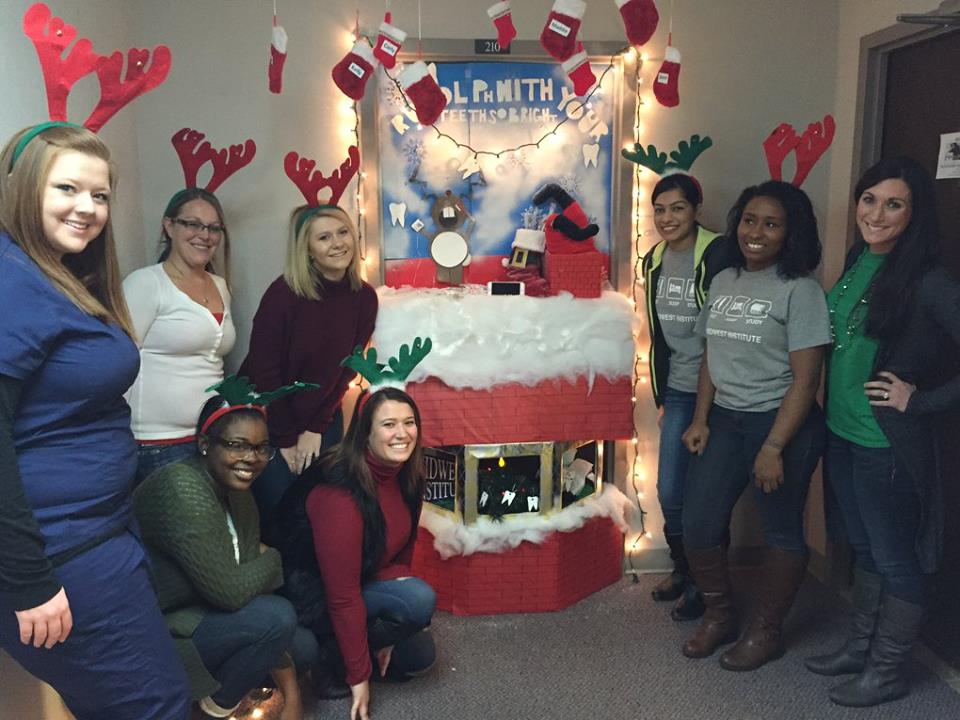 Annual Holiday Door Decorating Contest